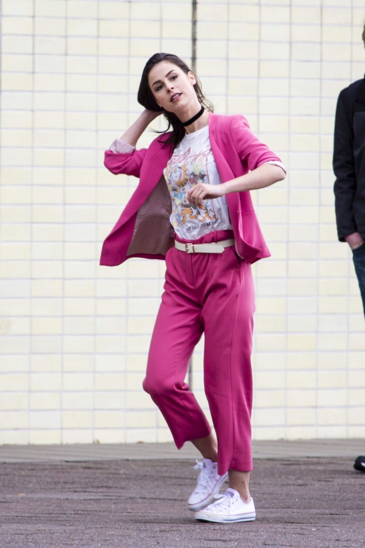 Лена Майер-Ландрут в стильном, розовом костюме