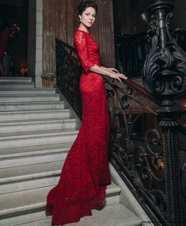 Елена Лядова покорила всех красным платьем