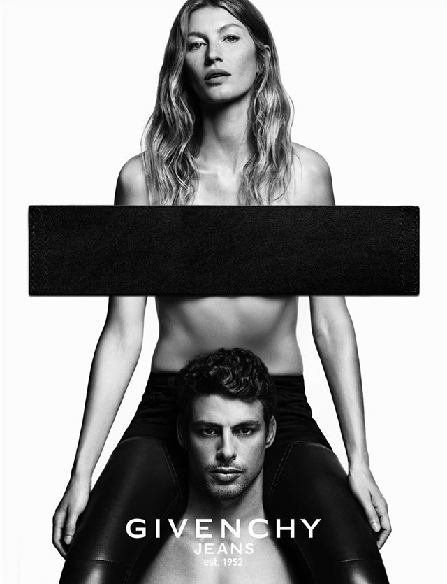 Жизель Бундхен снялась топлесс для рекламы джинсов от Givenchy