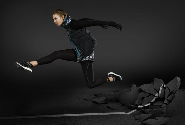 Карли Клосс рекламирует Adidas