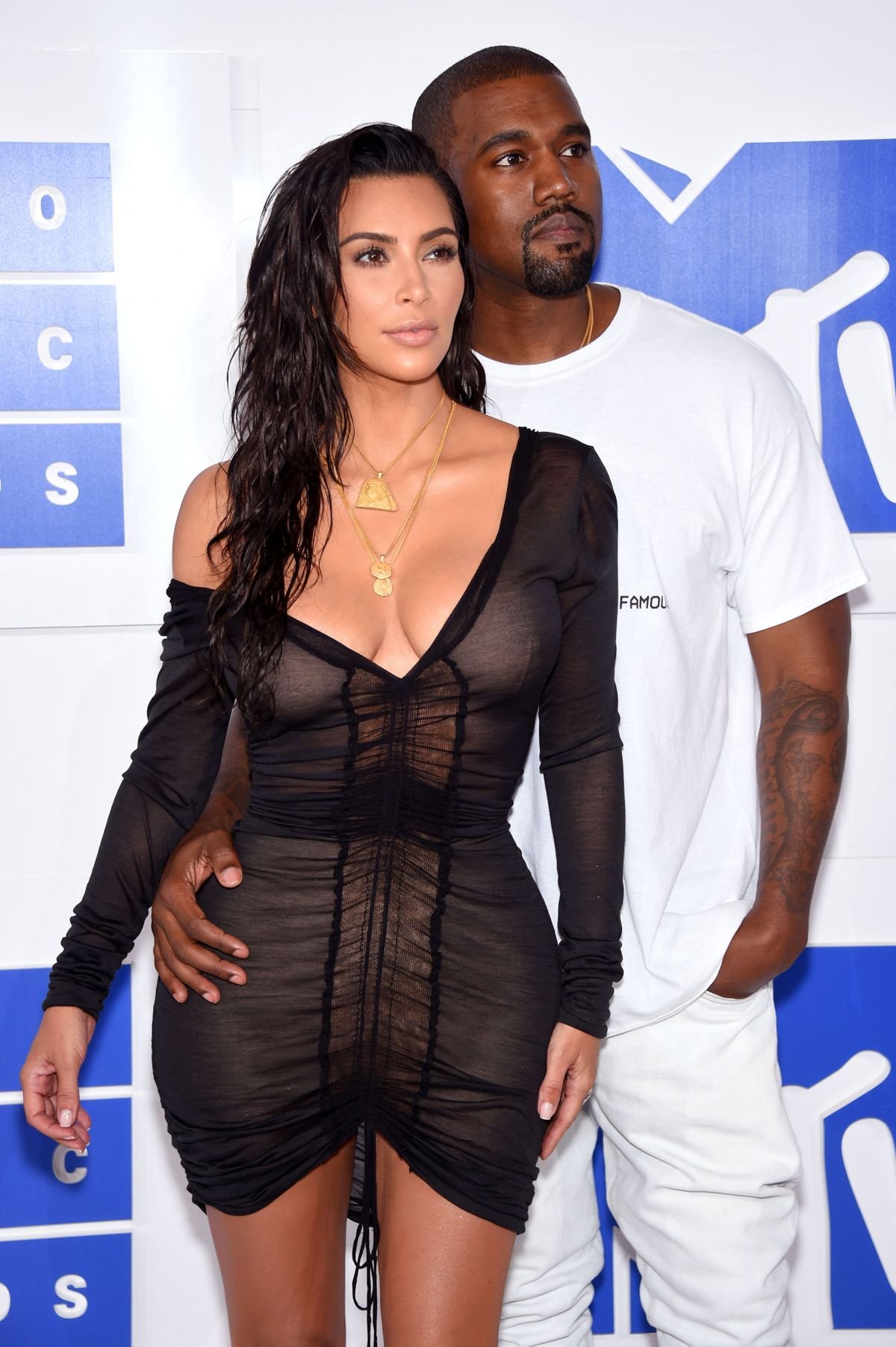Ким Кардашьян выбрала очень откровенный наряд для MTV Video Music Awards 2016