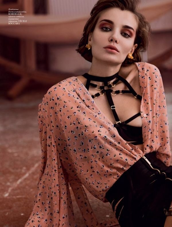 Российская красотка  Дарья Коновалова украсила новый Vogue