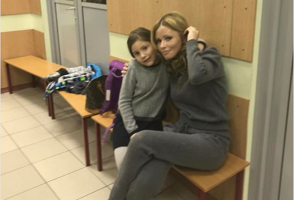 Дана Борисова сильно сбросила в весе в разлуке с дочерью