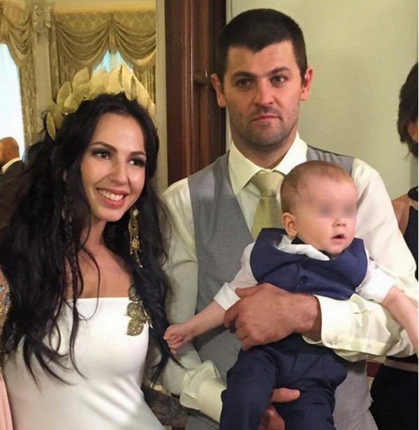 Хоккеист Александр Радулов и его супруга решили развестись через год после свадьбы