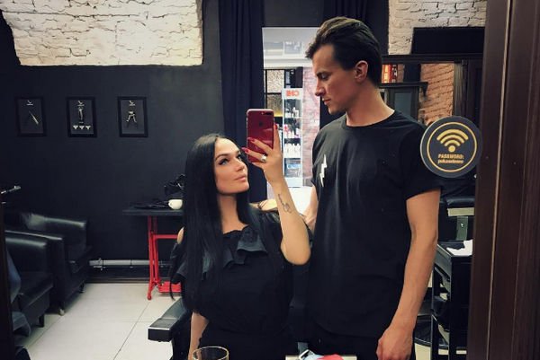 Возлюбленный Алены Водонаевой рассказал, почему хочет связать себя узами брака