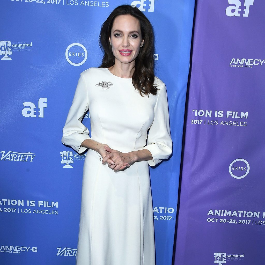 Анджелина Джоли произвела фурор нарядом от российского дизайнера