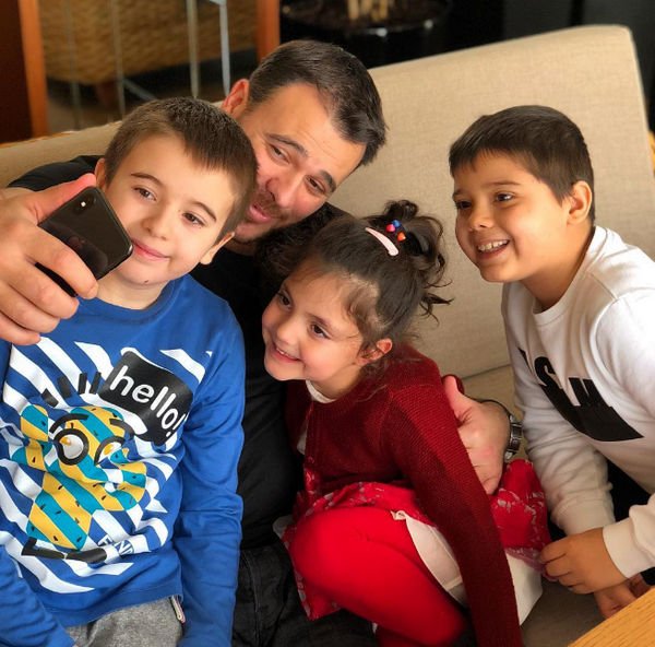 Эмин Агаларов опубликовал трогательный снимок с детьми