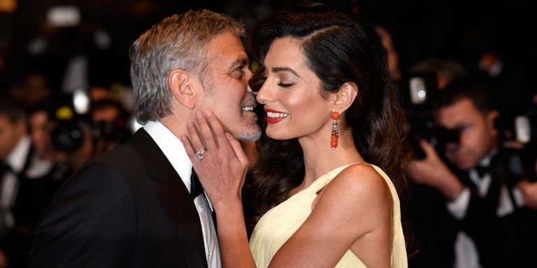 Фотографы запечатлели Амаль Клуни в образе настоящей леди
