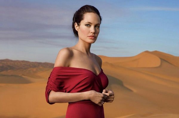 Анджелина Джоли сообщила о том, что для нее является главным в воспитании детей