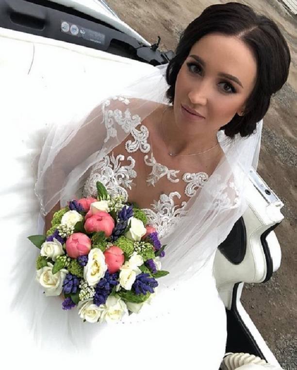 Ольга Бузова выбрала свадебное платье