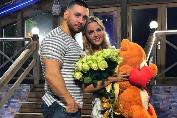Юлия Ефременкова и Сергей Кучеров отменили свадьбу после крупной ссоры