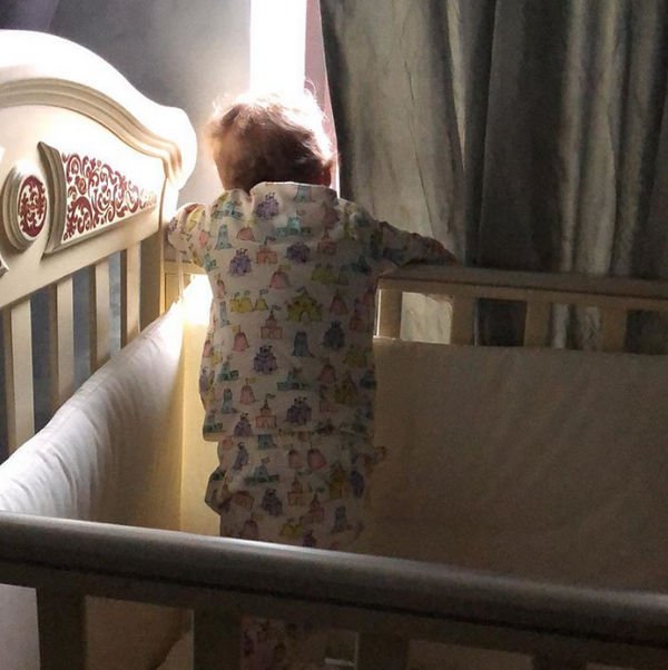 Жена Андрея Аршавина поделилась редким снимком младшей дочери
