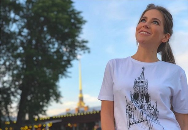 Друг Юлии Барановской публично признался ей в любви