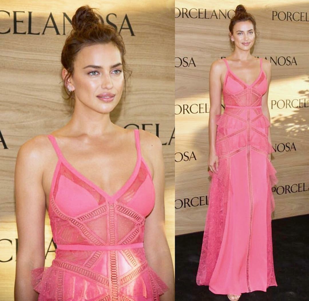 Ирина Шейк произвела фурор необыкновенным розовым платьем