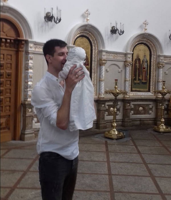 Ольга Рапунцель и Дмитрий Дмитренко провели обряд крещения дочери