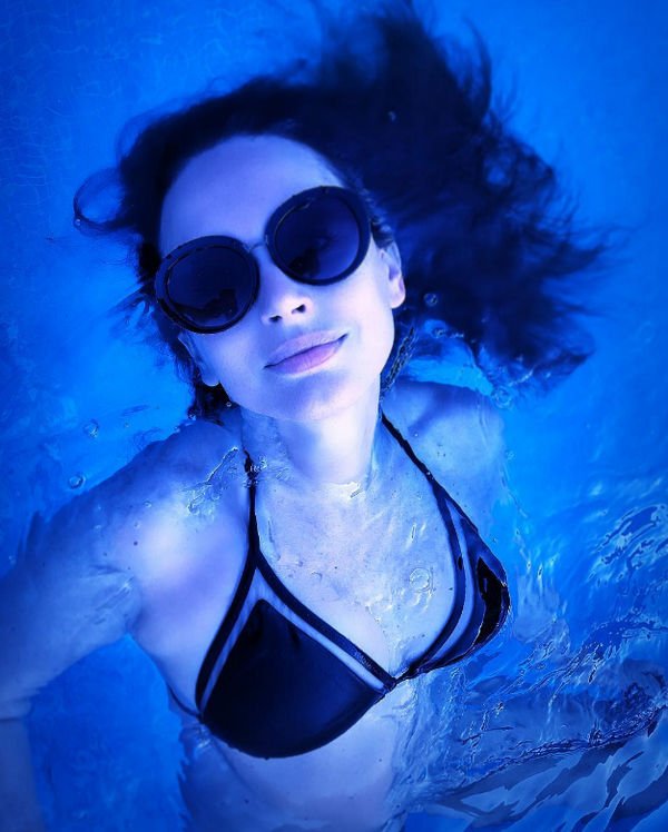 Ирина Безрукова восхитила снимком в купальнике