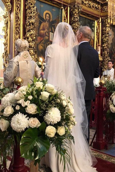 Спустя 20 лет брака Юлия Высоцкая и Андрей Кончаловский решили обвенчаться