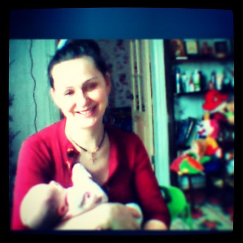 Беременная вторым малышом Анастасия Костенко с Дмитрием Тарасовым и Миланой снялись в фотосессии