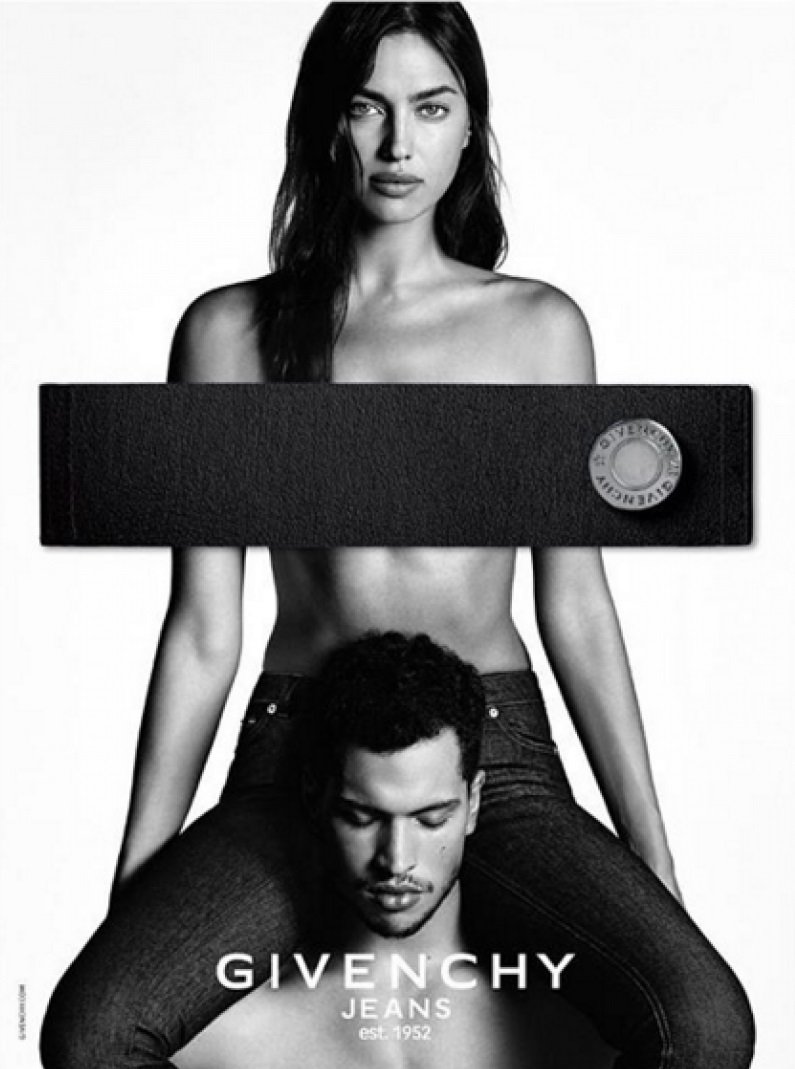 Ирина Шейк позирует в объятьях Криса Мура для Givenchy Jeans