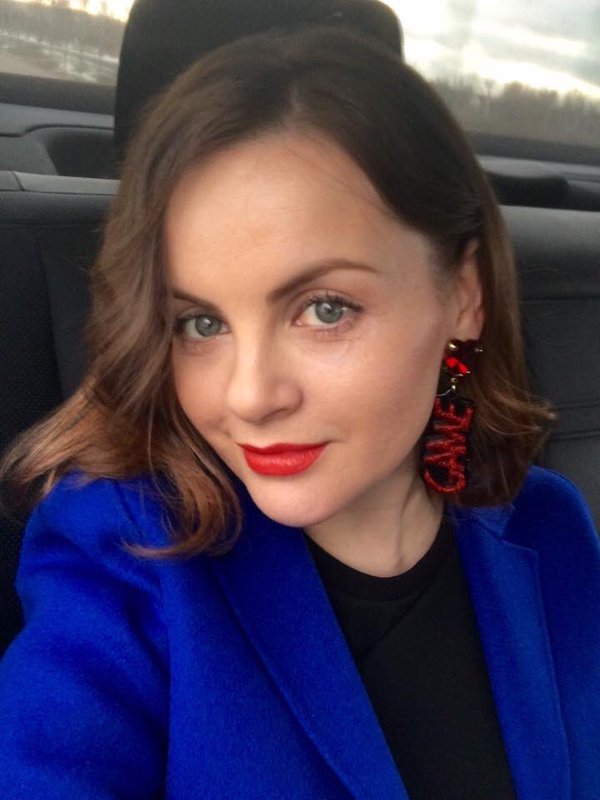 Юлия Проскурякова пришла на детское мероприятие в откровенном наряде