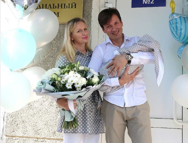 Вячеслав Мясников стал отцом в третий раз