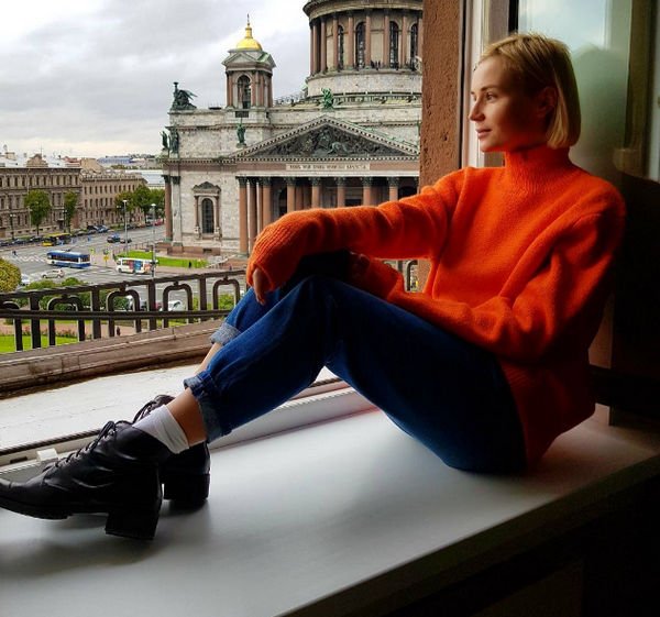 Полина Гагарина примерила новый образ, восхитив фанатов