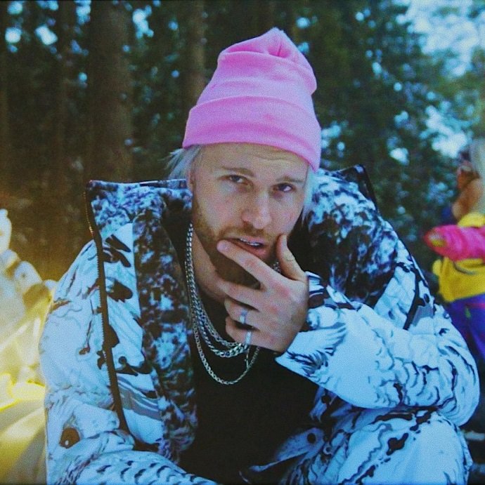 Рэпер GOODY представил дерзкий и провокационный клип на песню «Снежная Королева»