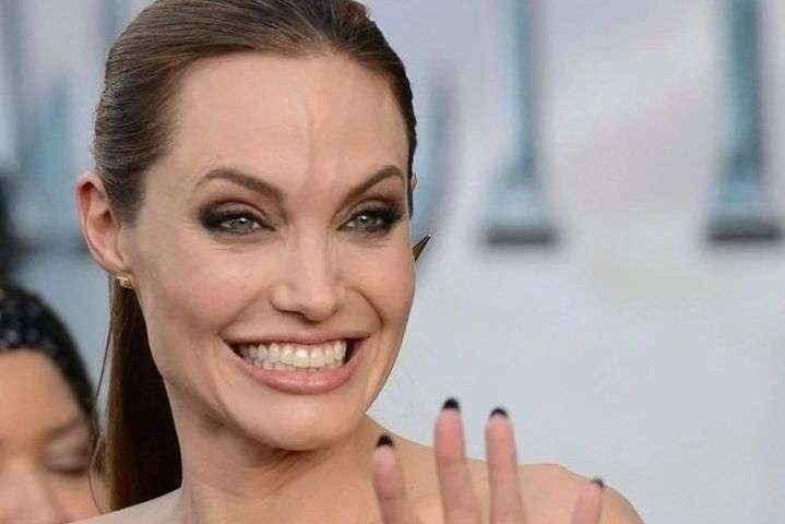 Анджелина Джоли решила не конфликтовать с Брэдом Питтом