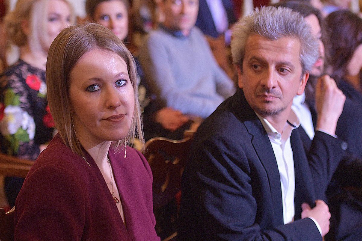 Ксения Собчак зарабатывает в 10 раз больше мужа