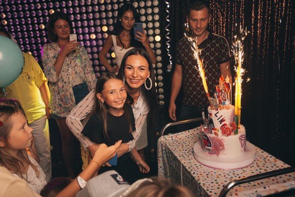 Юрий и Инна Жирковы повеселились на дне рождения дочери