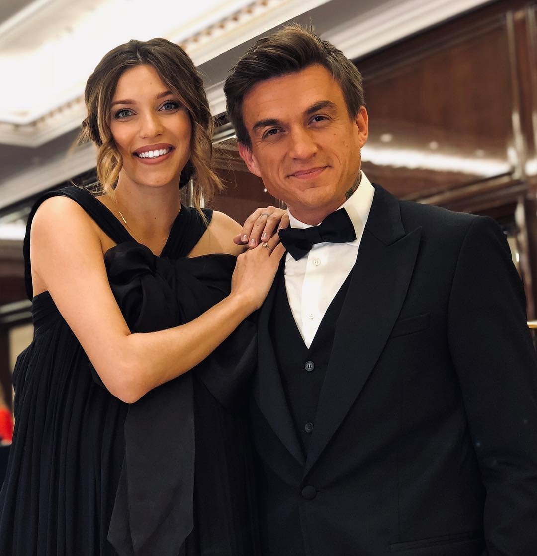 Регина Тодоренко прокомментировала поцелуй мужа с партнёршей на шоу