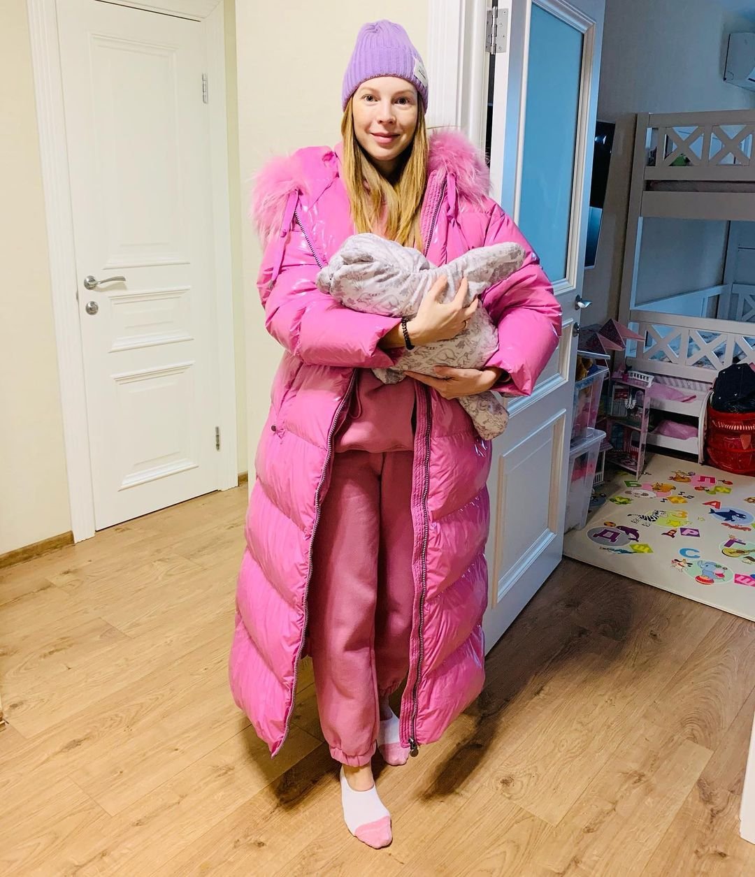 Наталья Подольская сбежала с вечеринки из-за младенца