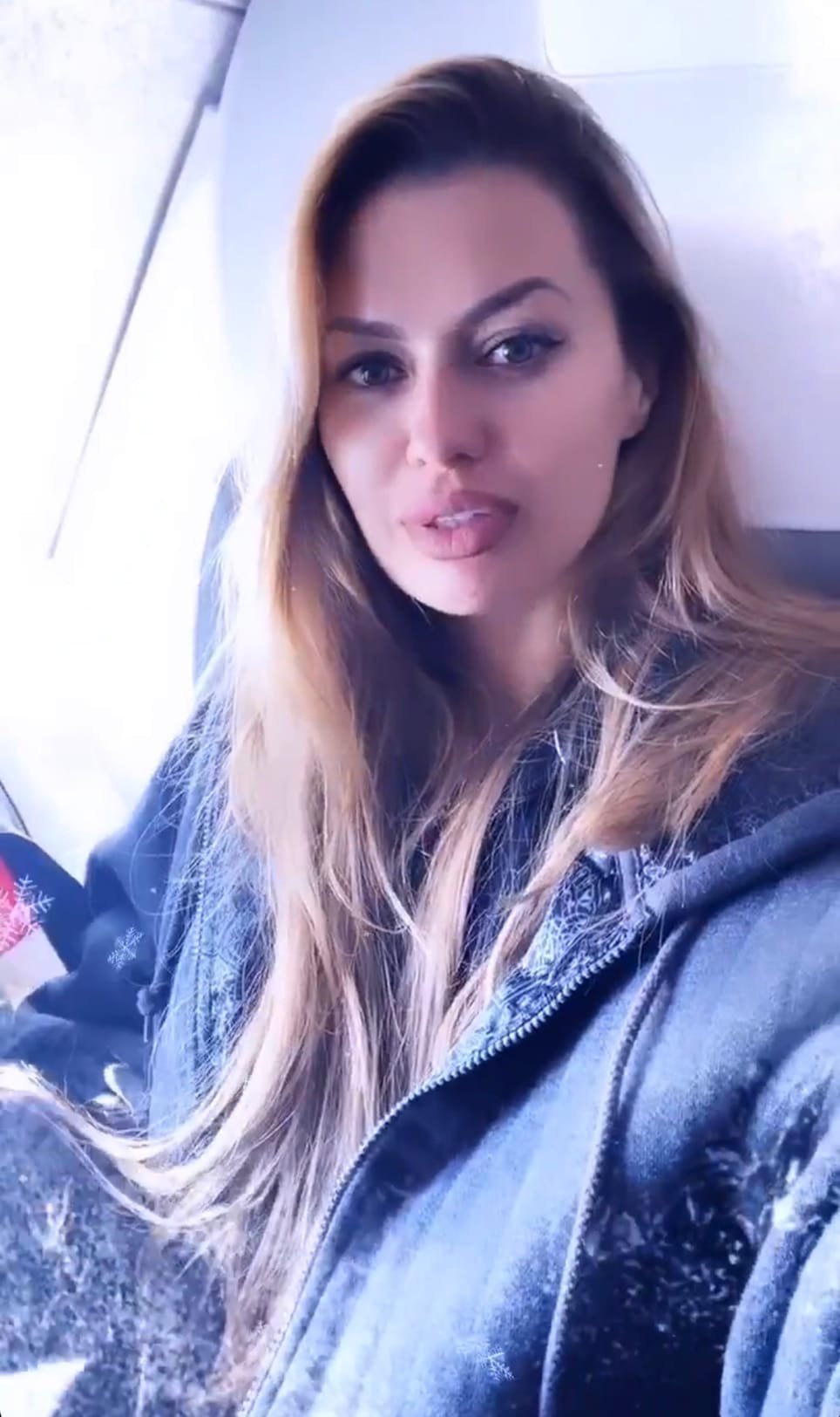 Виктория Боня отправилась в Москву в куртке Марата Сафина
