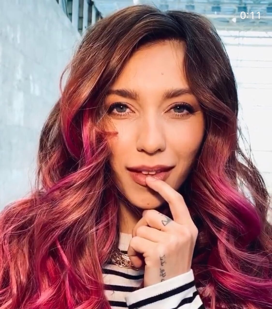 Регина Тодоренко покрасила волосы в розовый цвет