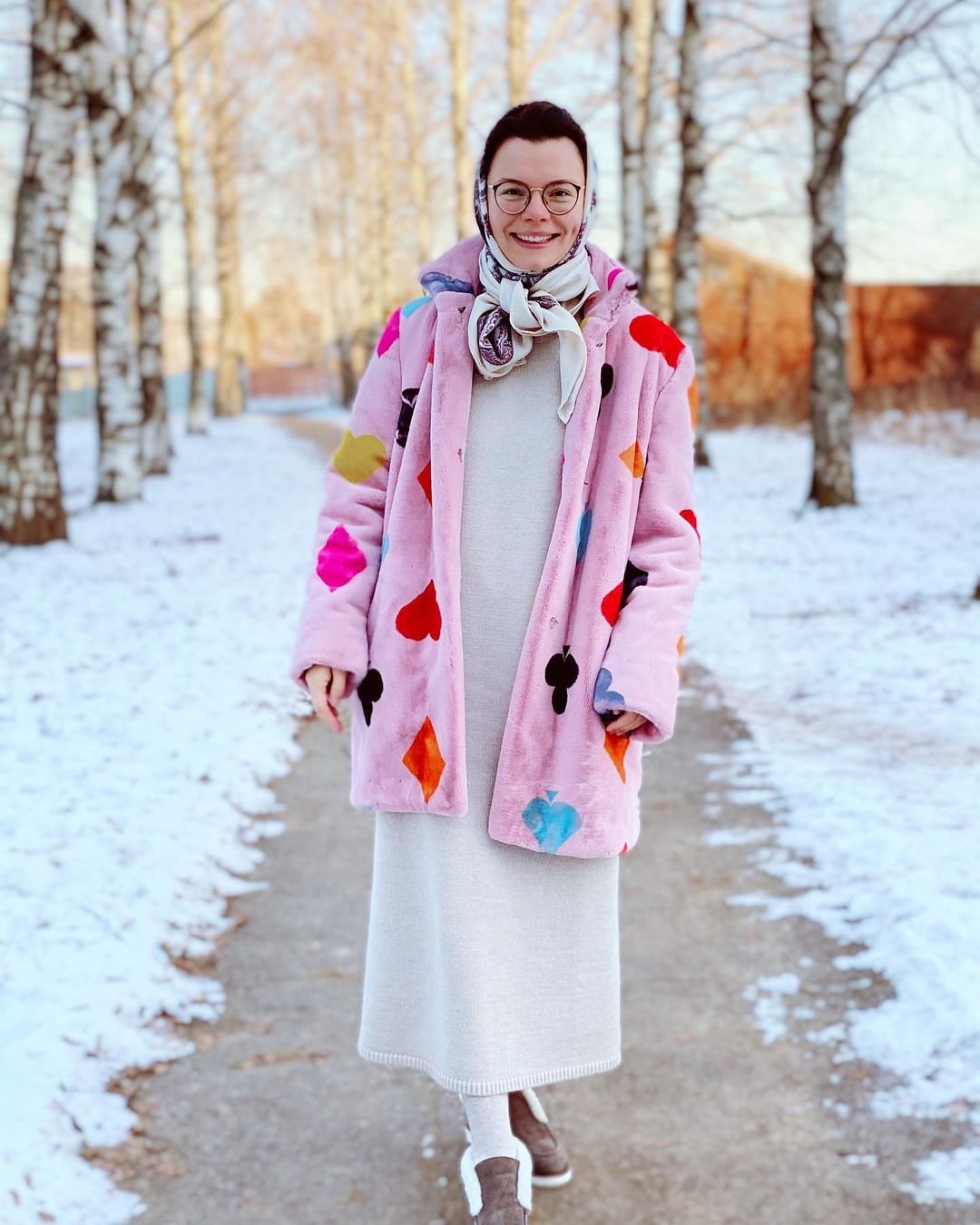 Татьяна Брухунова порадовала поклонников розовой шубкой