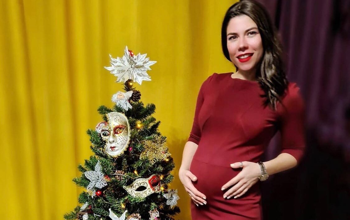 Анна Хохлова ждет ребенка