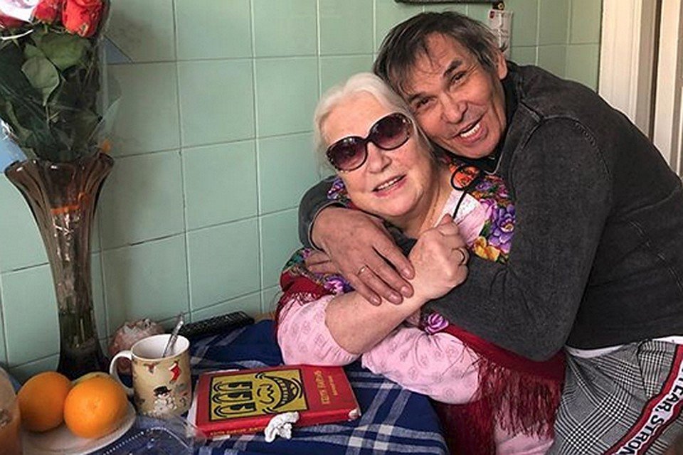 Лидия Федосеева-Шукшина хочет отменить развод с Бари Алибасовым