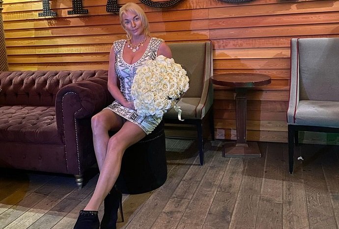 Анастасия Волочкова сообщила о расставании со своим бойфрендом