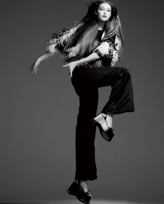 Журнал Vogue опубликовал эксклюзивные фото Джиджи Хадид