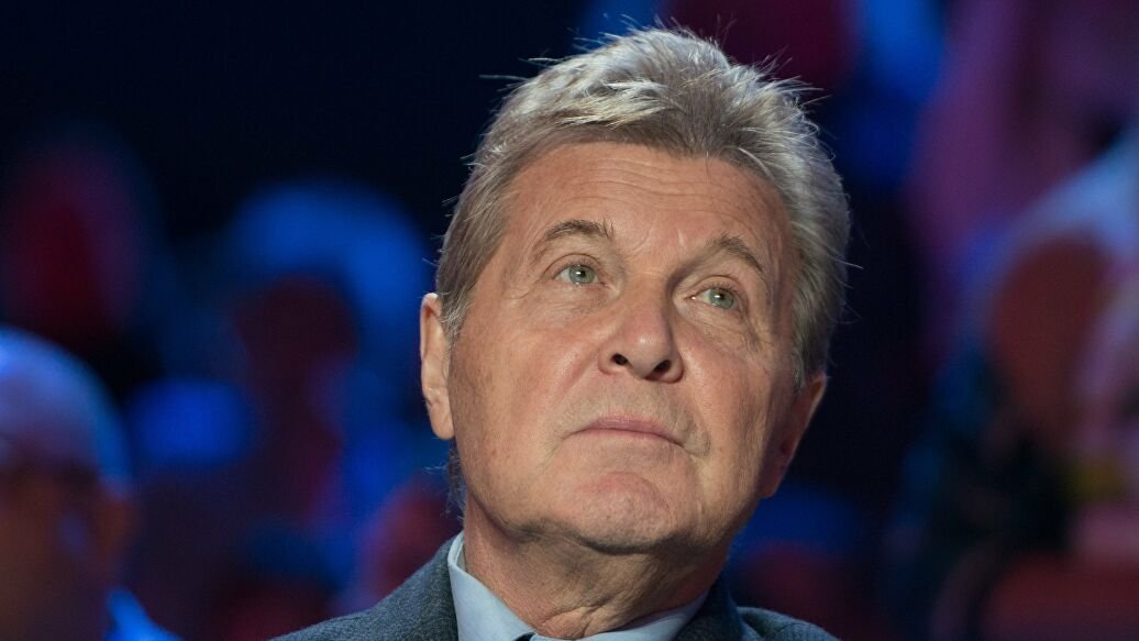Лев Лещенко одобрил желание Ольги Бузовой исполнить гимн России