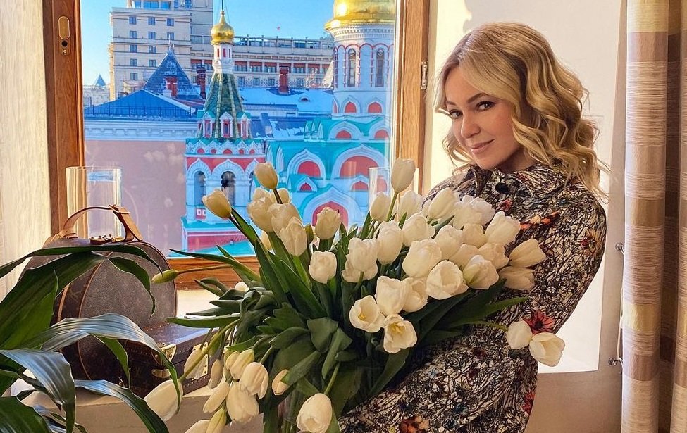 Яна Рудковская попала в Топ-20 российских женщин