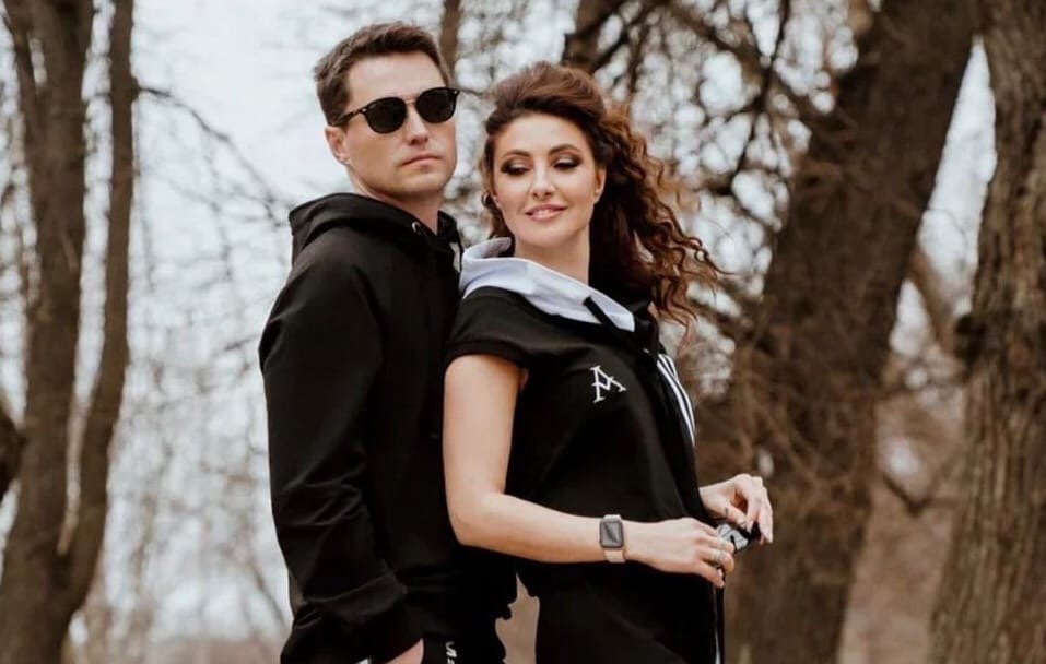 Возлюбленный Анастасии Макеевой требовал у бывшей жены часть гонораров за участие в телешоу