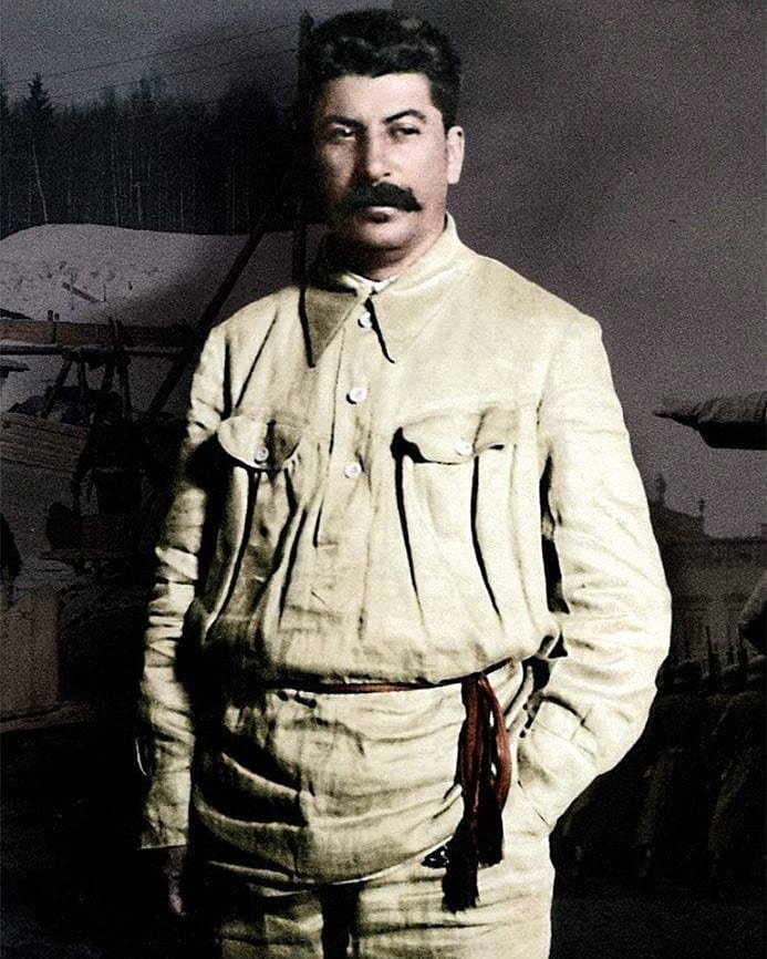Слова Ивана Охлобыстина о Сталине раскритиковали в Сети