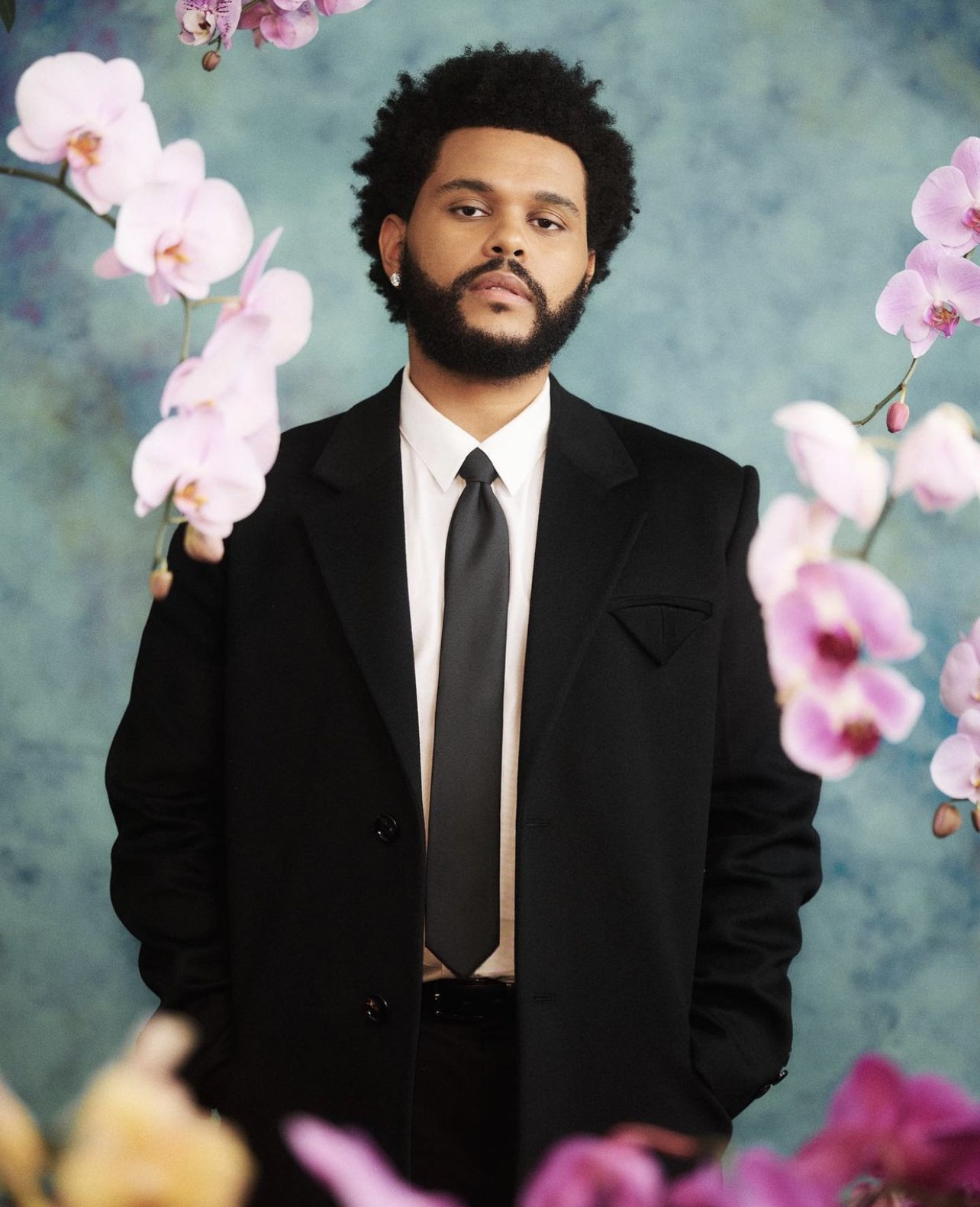 Певец The Weeknd стал триумфатором премии Billboard Music Awards-2021