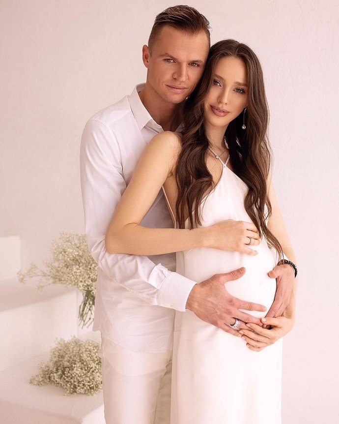 Дмитрий Тарасов и Анастасия Костенко узнали пол будущего ребенка