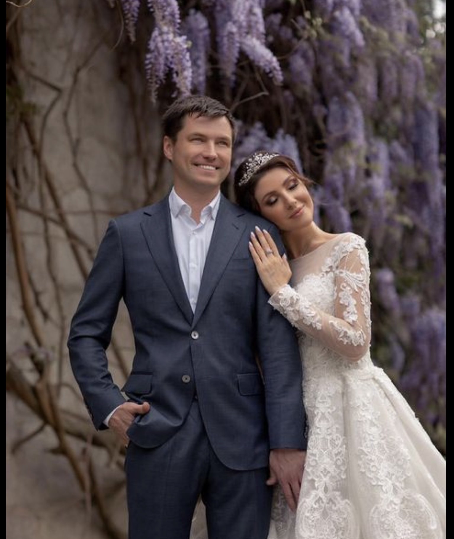 «Наш день счастья»: фото со свадьбы Анастасии Макеевой и многодетного строителя из Словении 
