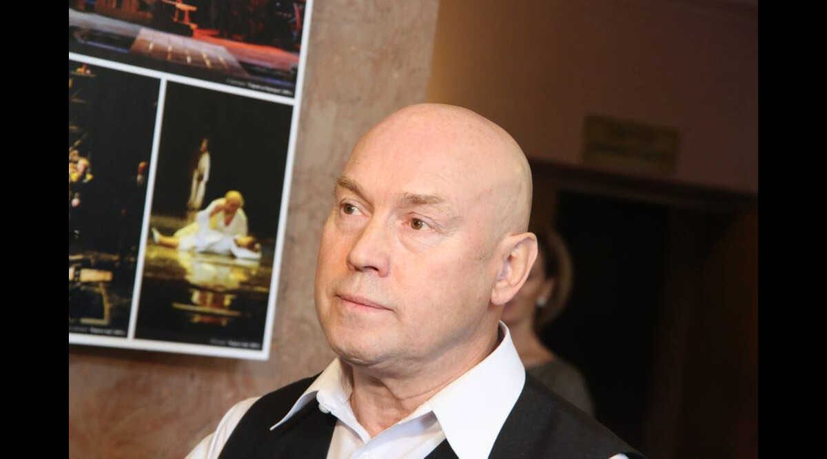 Почему Виктор Сухоруков принял решение уволиться из театра Моссовета?