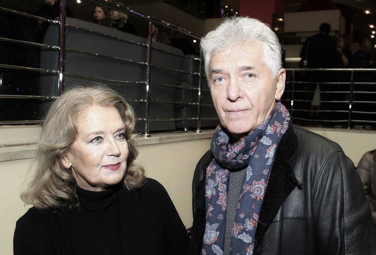 Ирина алферова с мужем мартыновым фото