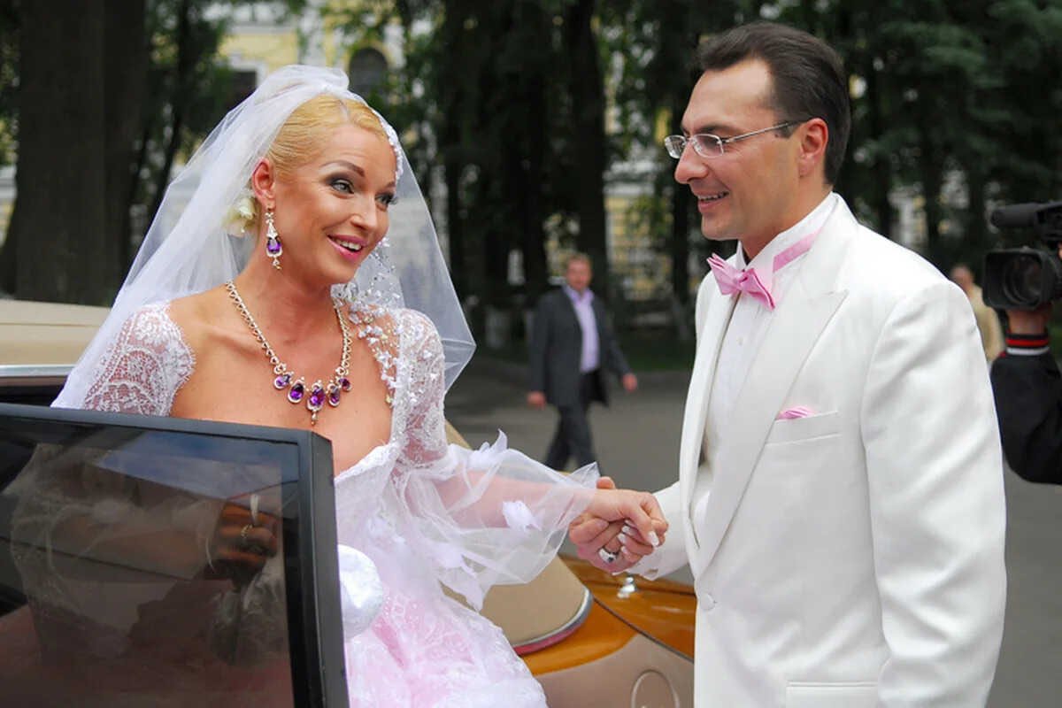 «Я не была за ним замужем»: Анастасия Волочкова призналась, что не выходила замуж за Игоря Вдовина 