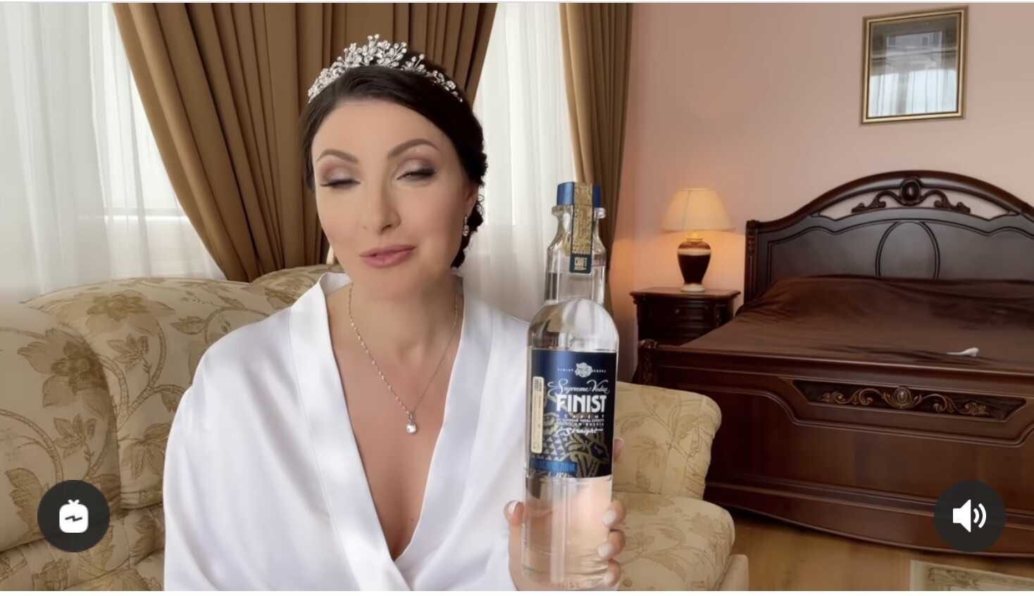 «На все готова, ради денег»: Анастасия Макеева удивила поклонников неуместной рекламой 
